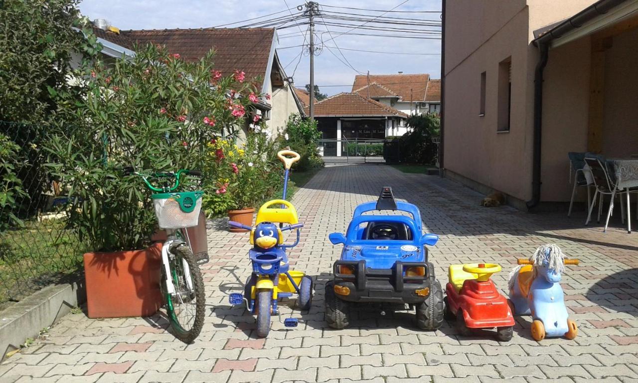 Apartman Andelina วรินรัชกา บานยา ภายนอก รูปภาพ