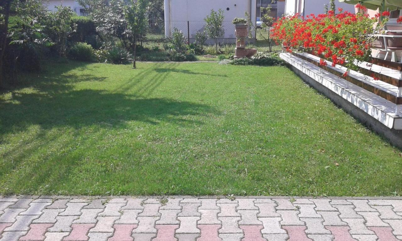 Apartman Andelina วรินรัชกา บานยา ภายนอก รูปภาพ